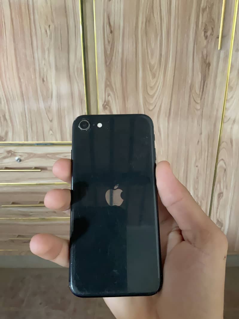 Apple iPhone SE 3