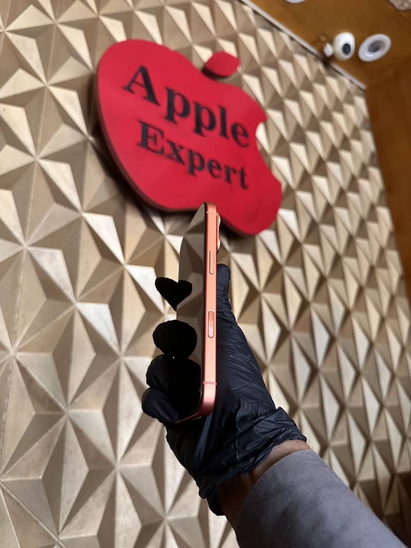 Apple iPhone 17 Pro 2