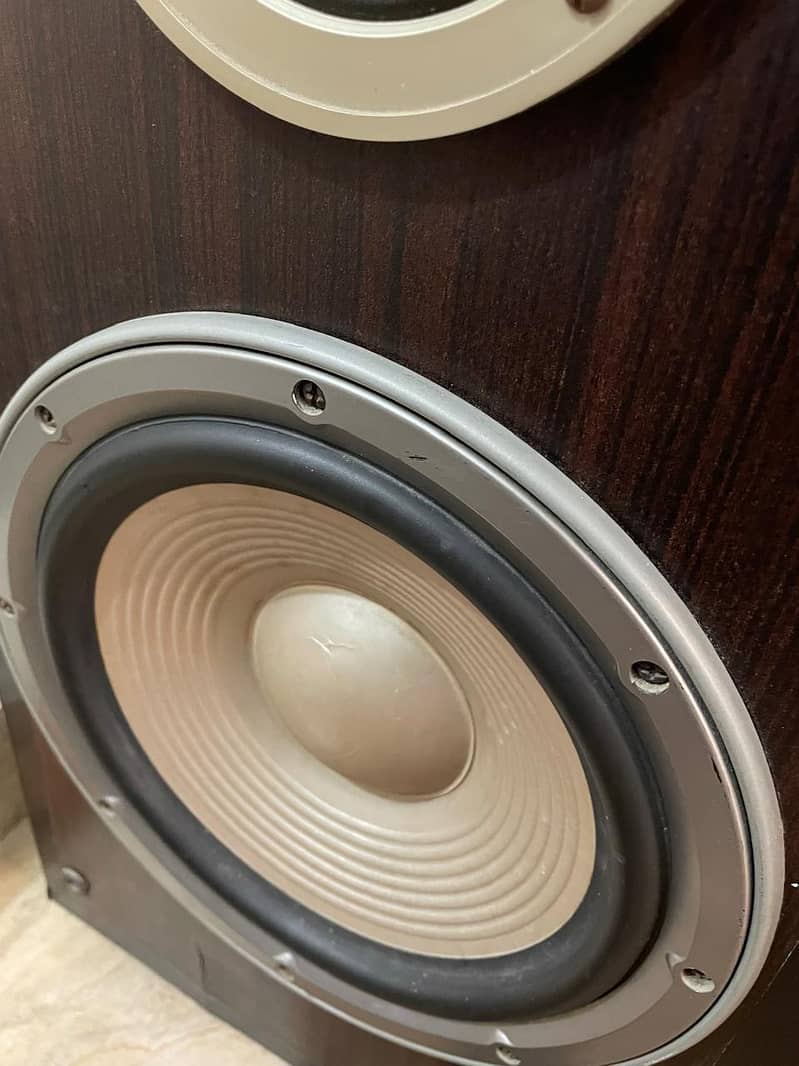 JBL SPEAKERS 2