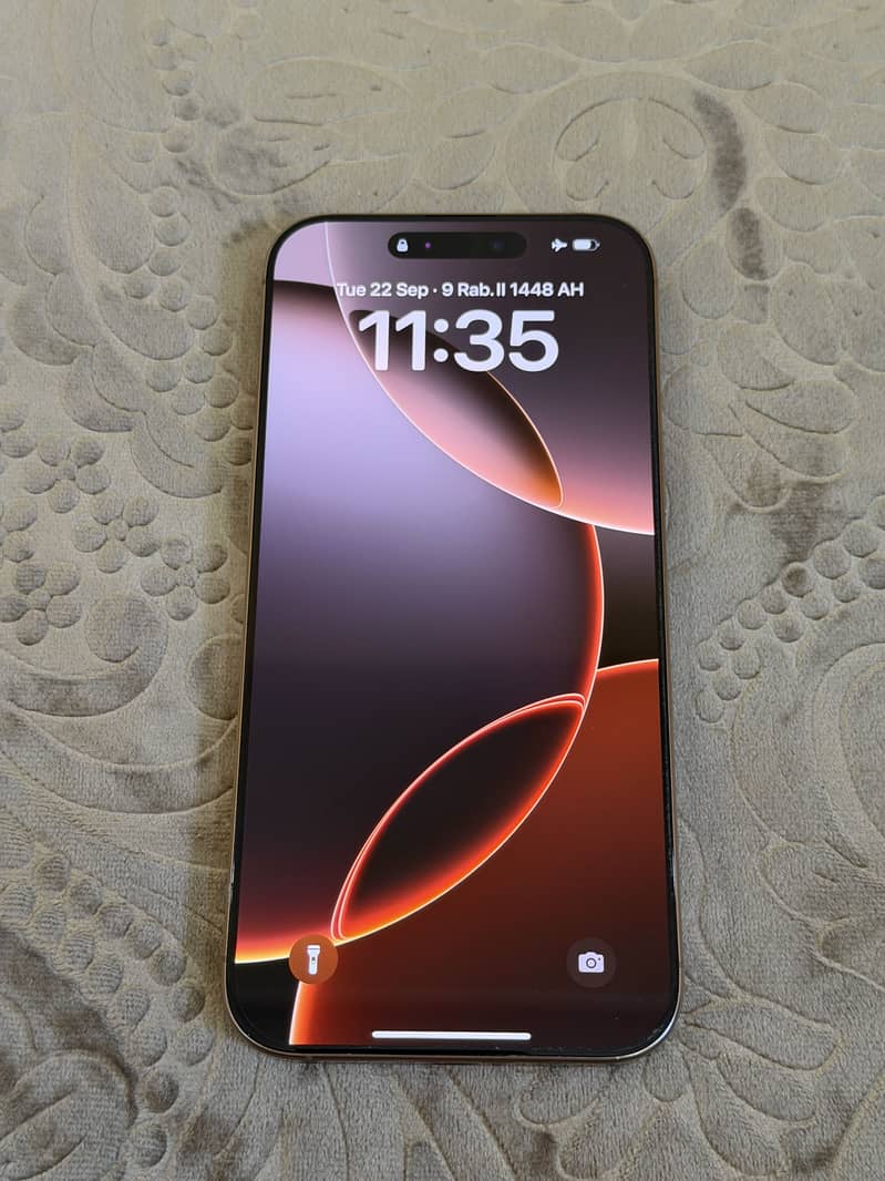 Iphone 16 pro max 3