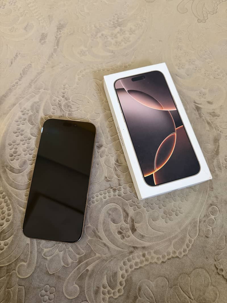 Iphone 16 pro max 6