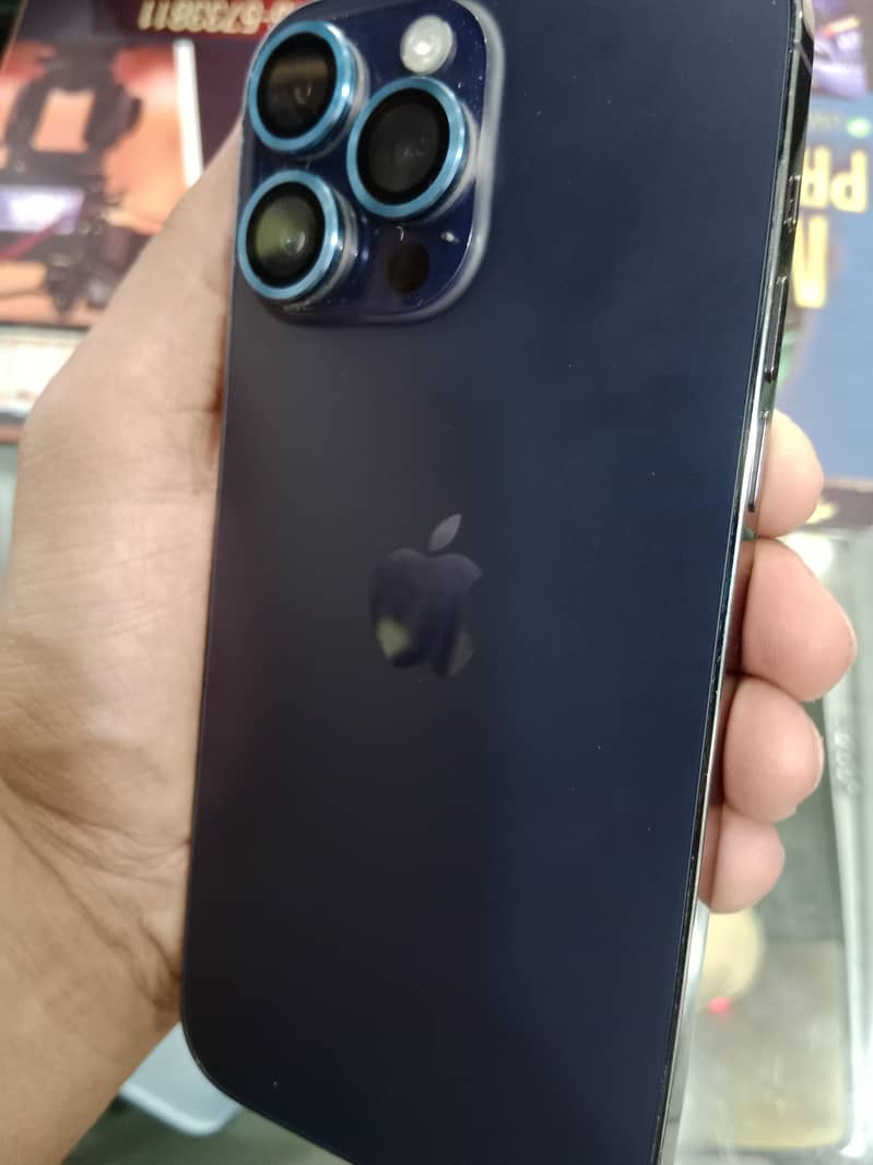 Apple iPhone 14 Pro Max 7