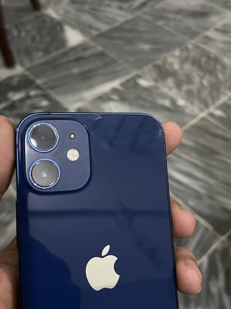 Apple iPhone 12 mini 2