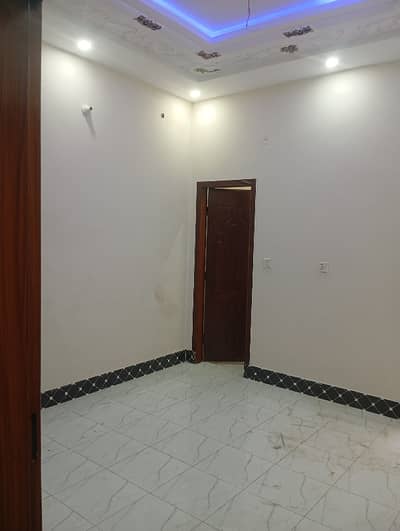 Find Your Ideal House In Marghzar Officers Colony Under Rs. 150000