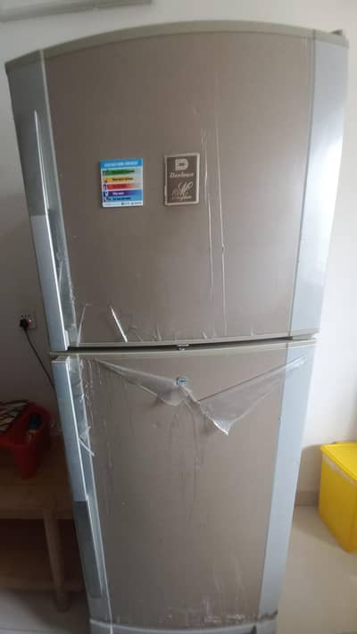 Dawlance Refrigerator for Sale – Rs. 20,000