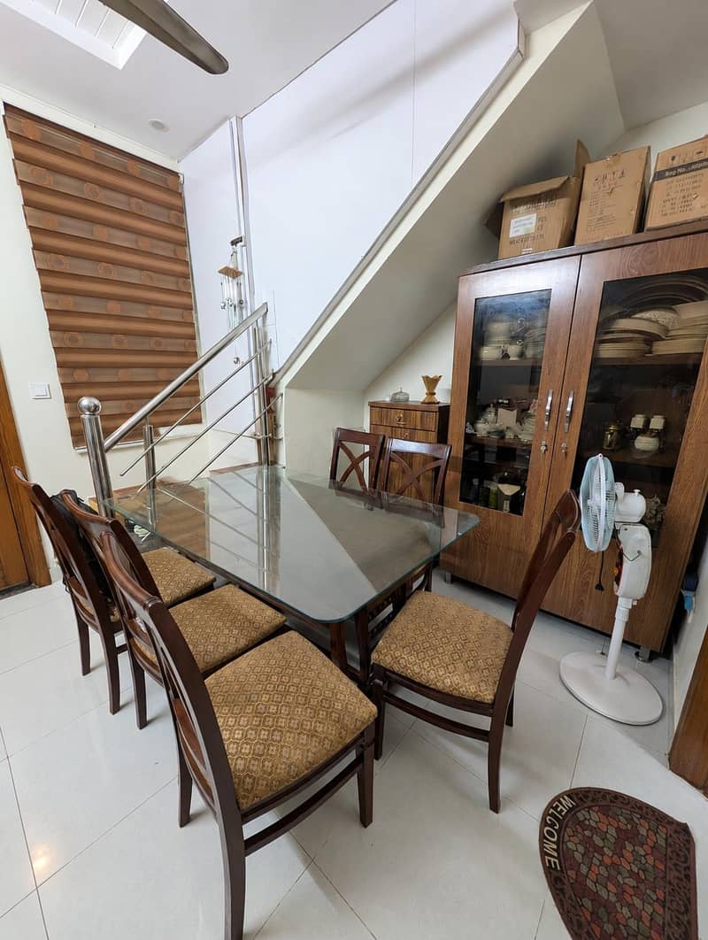 Dinning Table - 6 Seater 2