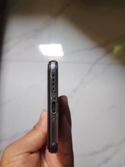 Vivo V23e ( 8/128)
