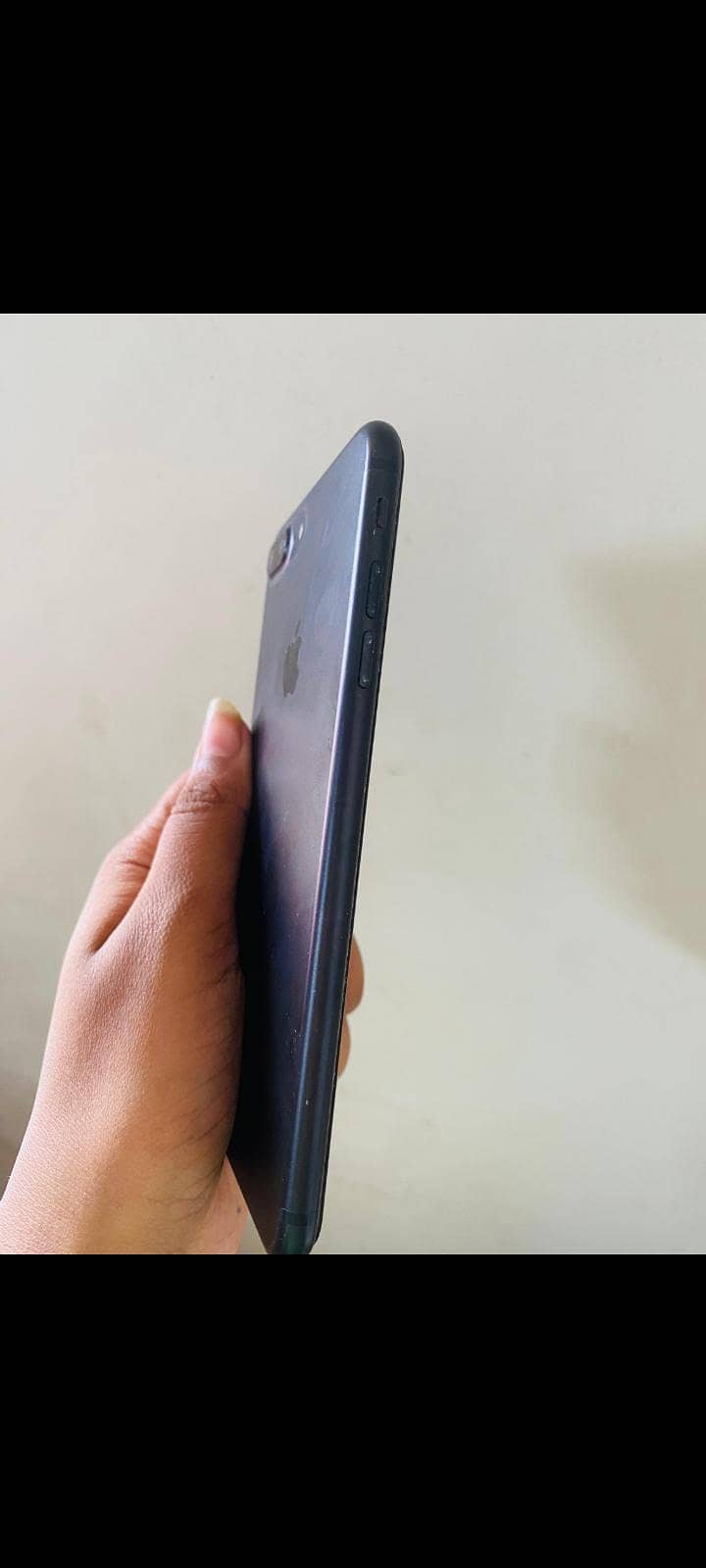Apple iPhone 7 Plus 3