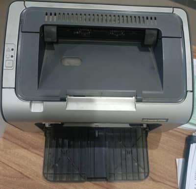 HP Laserjet 1006 Printer with new condition
