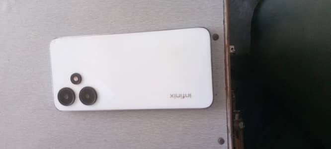 Infinix Hot 30i