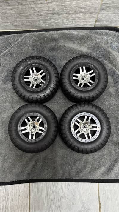Traxxas Slash Rc tyre 1/10 12mm Hex