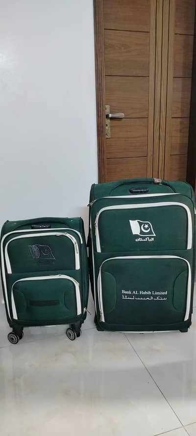 suitcase set