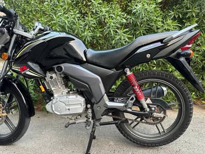 Suzuki GSX 125 2024 Model | 10,000 KM | Punjab Number | Total Genuine