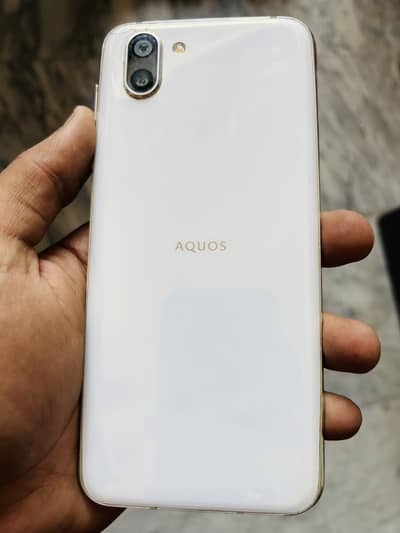 Aquas R2 4/64 Pta Approved Gaming phone