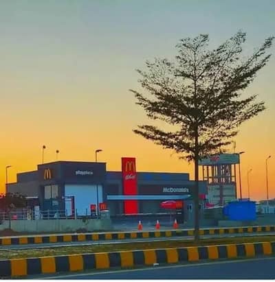 Corner 70 Feet Road 1 Kanal Residential Plot Available For Sale In Block P DHA Phase 7