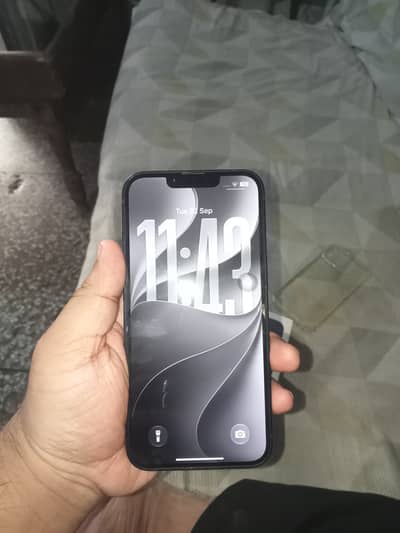 Apple iPhone 13 jv with box cable 11 Mahina allokay10bay10.03276513665