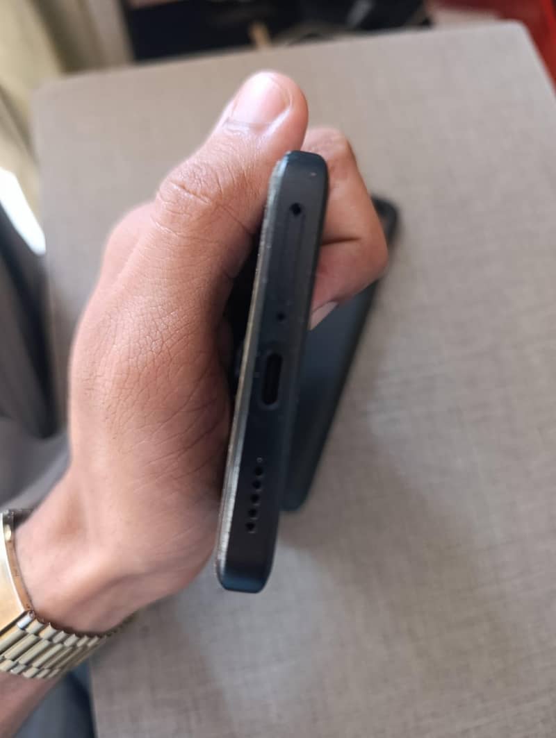 Xiaomi Redmi Note 13 Pro Plus 4