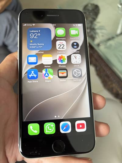 Apple iPhone SE 2 2022 white 10by10 PTA Approved IOS27