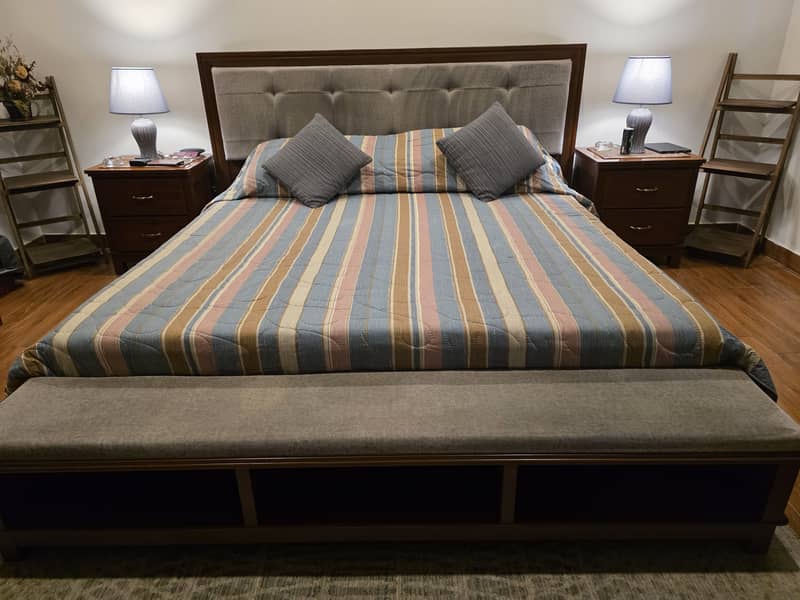 King size bed set 0