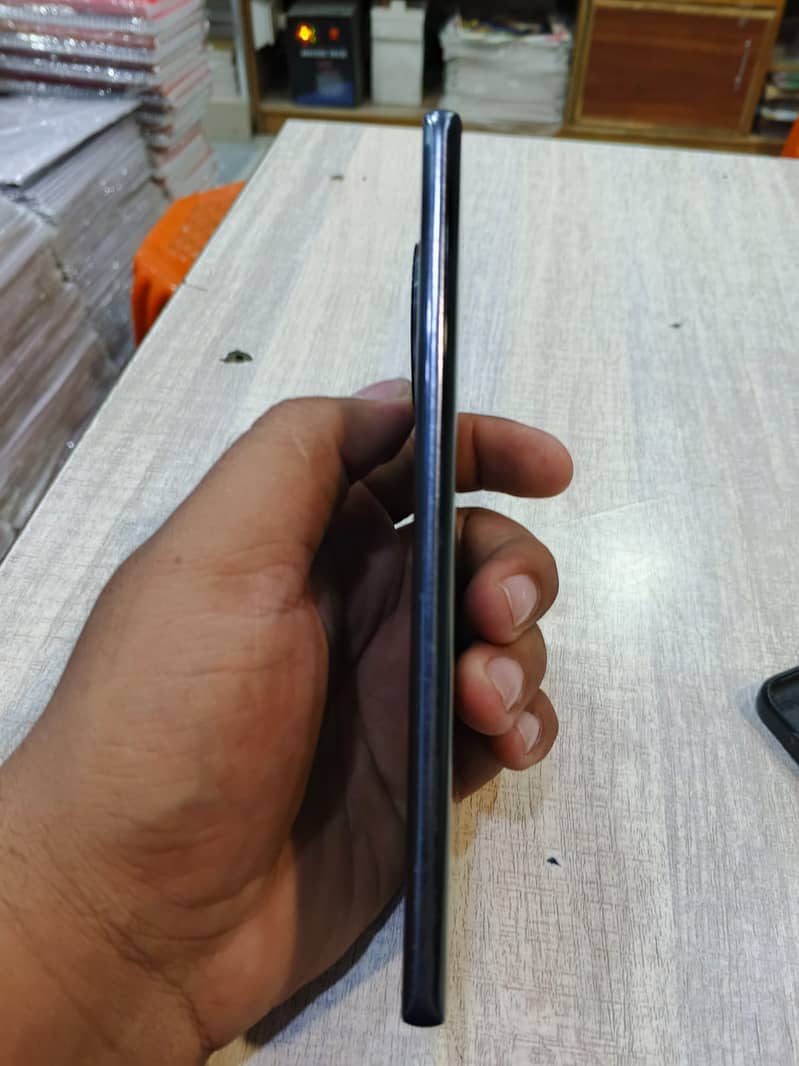 Tecno Spark 20 Pro Plus 2