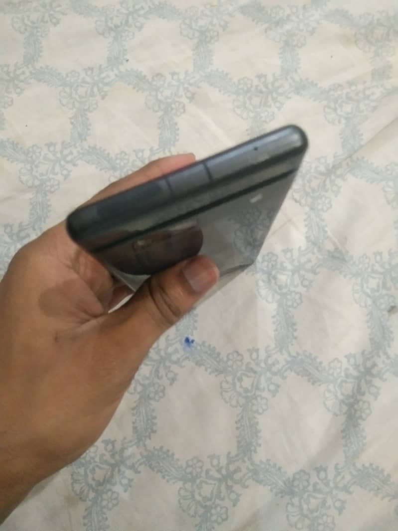 Google Pixel 7a 5