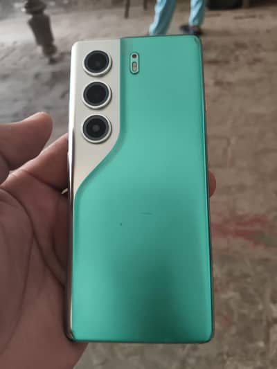 tacno camon 40 pro