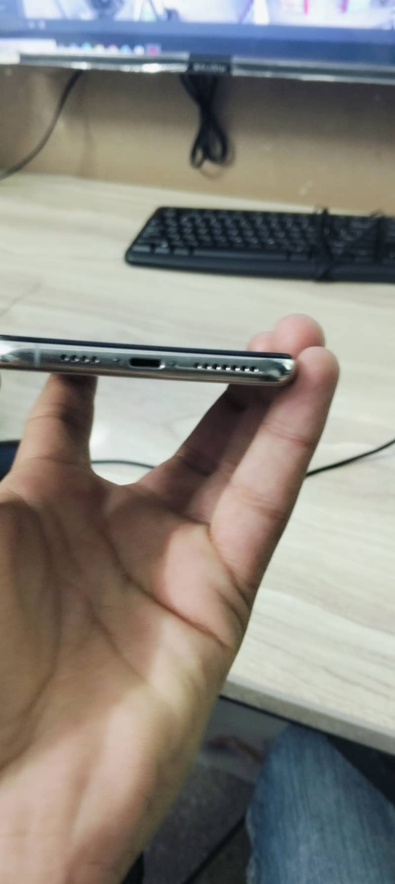 Apple iPhone XS Max 2