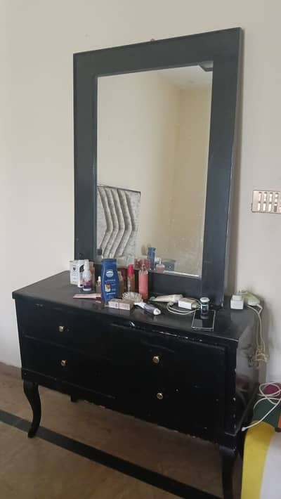 Bed and dressing . side tables