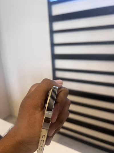 Apple iPhone 14 Pro