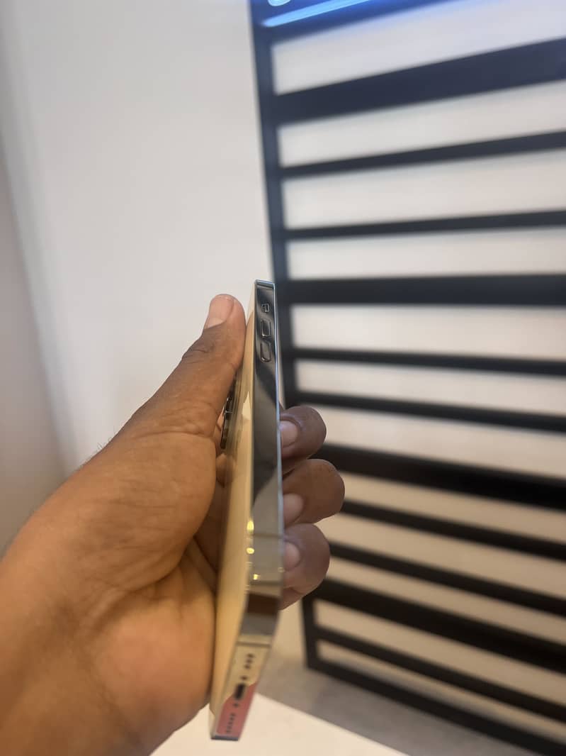 Apple iPhone 14 Pro 5