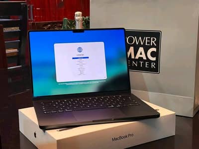 MacBook Pro 14-inch – Apple M5 – Brand New – Full Box