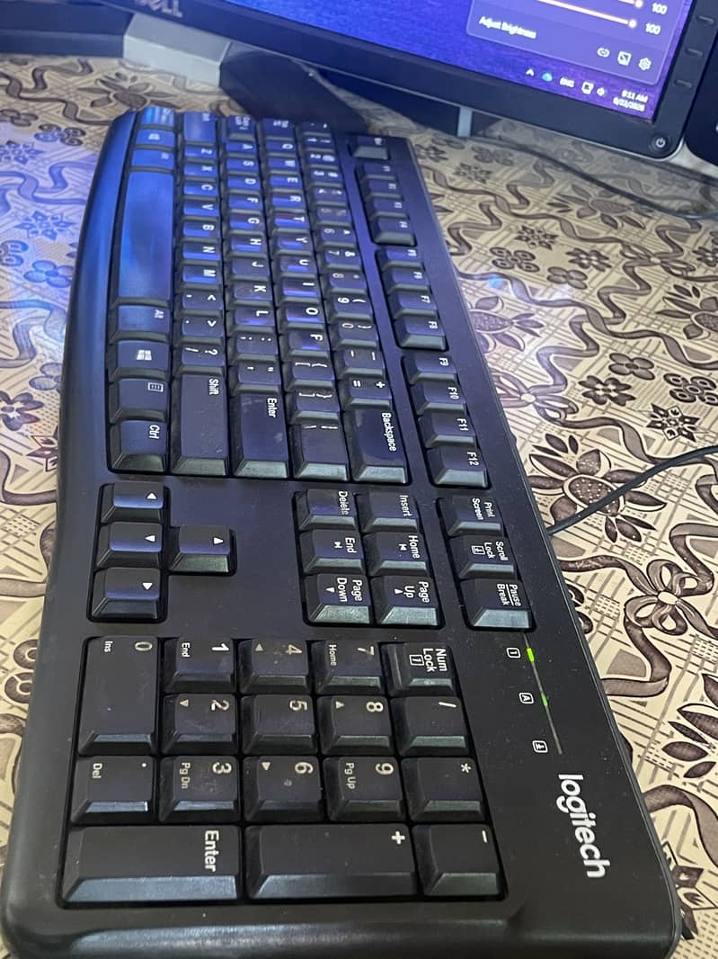 Intel i5 7th gen 1