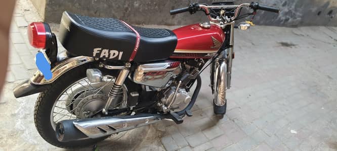 Honda 125 special Edition chrome Red  2025 model