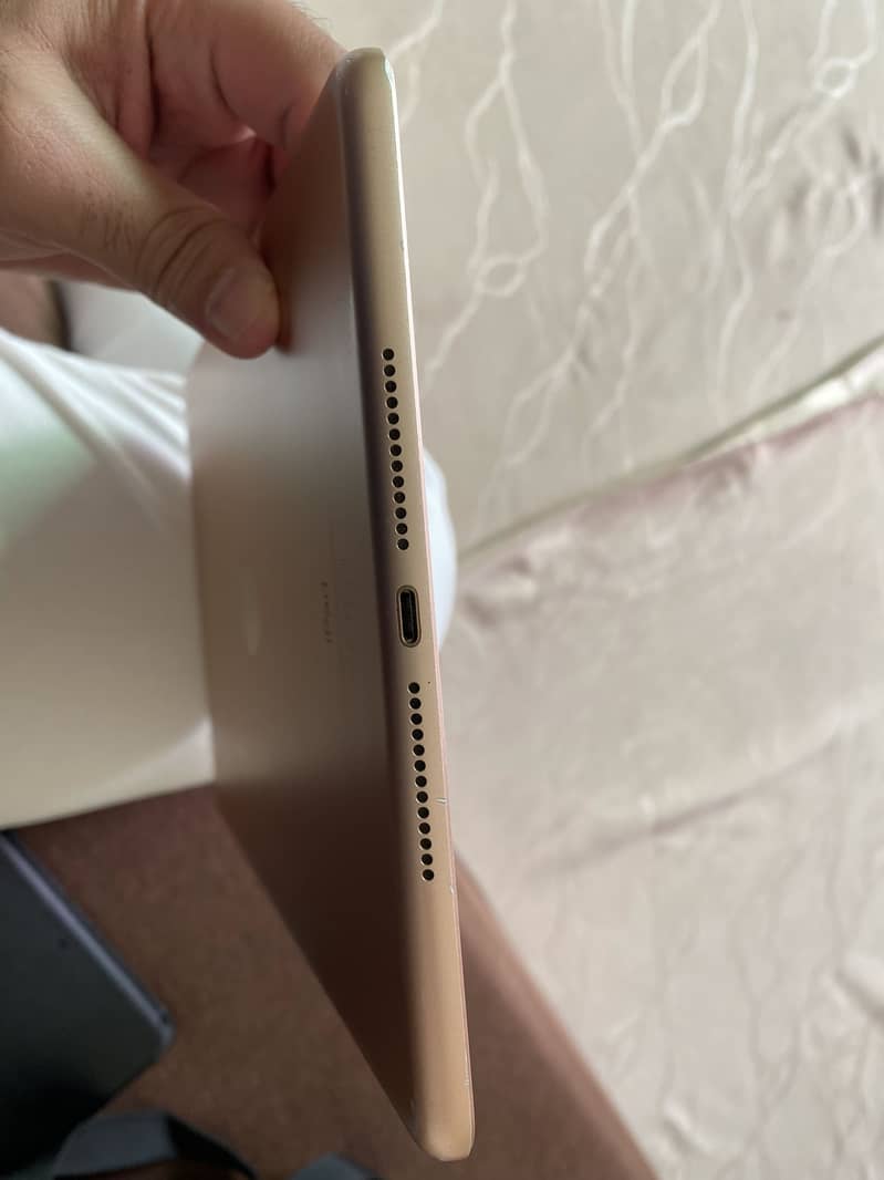 iPad 6 Generation 2
