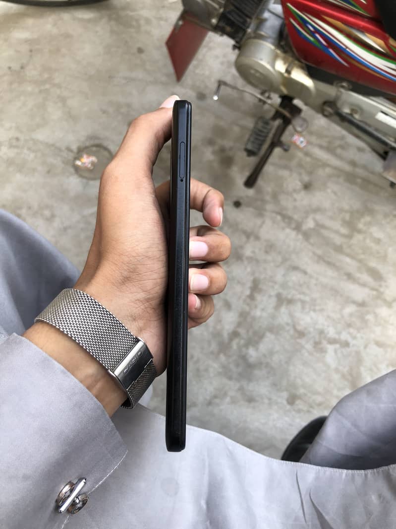 Redmi A1 Plus 3