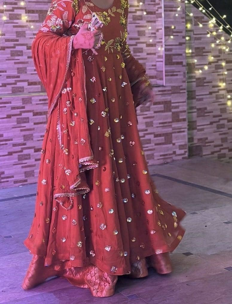 Wedding attire 0