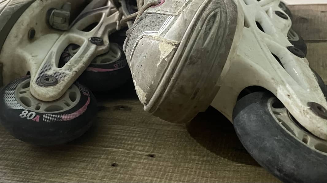 Skating shoes 2