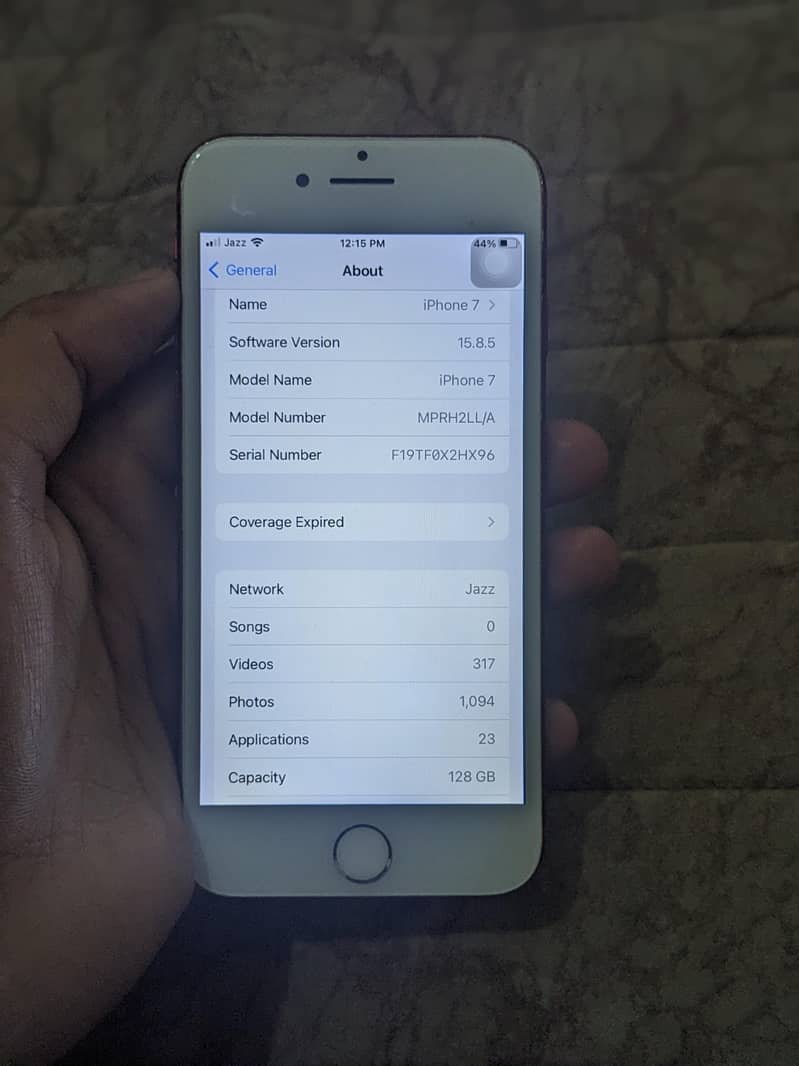 Apple iPhone 7 Plus 1