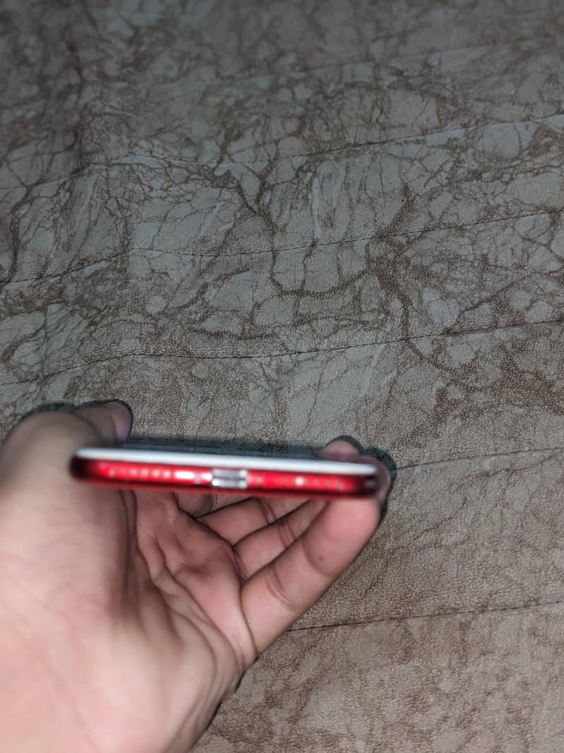 Apple iPhone 7 Plus 5