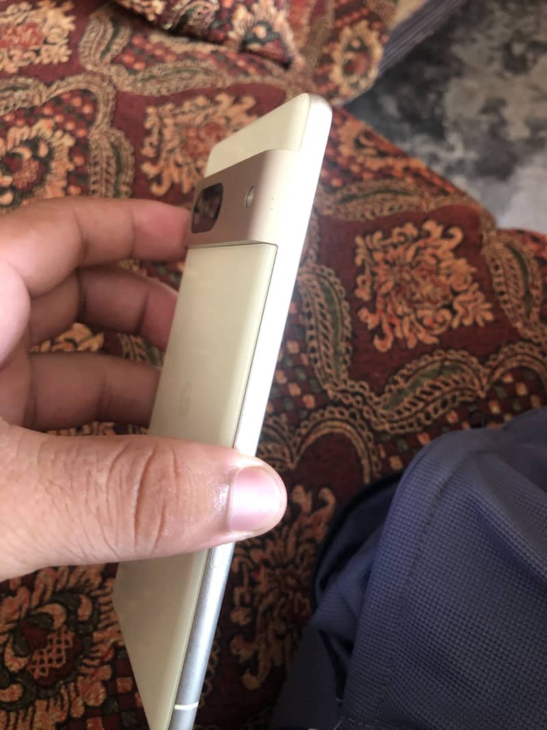 Google Pixel 7 2