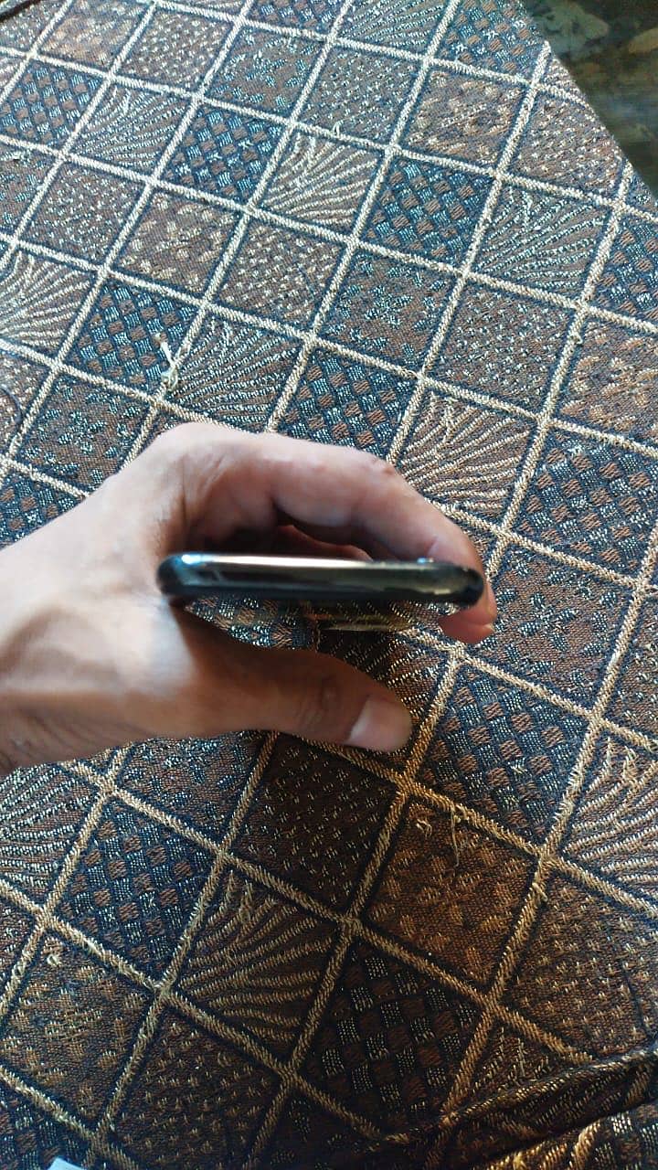 Apple iPhone X only Face ID issues exchanged upper model 3