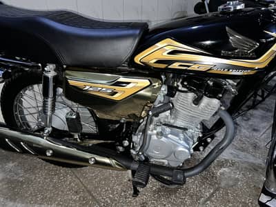Honda CG125 Golden Addition 2026 model