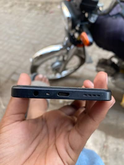 Realme C51