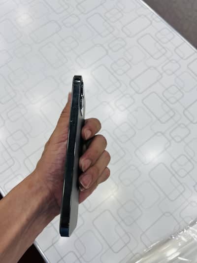 Apple iPhone 12 Pro
