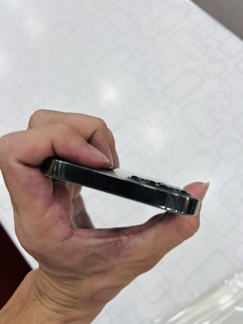 Apple iPhone 12 Pro 5