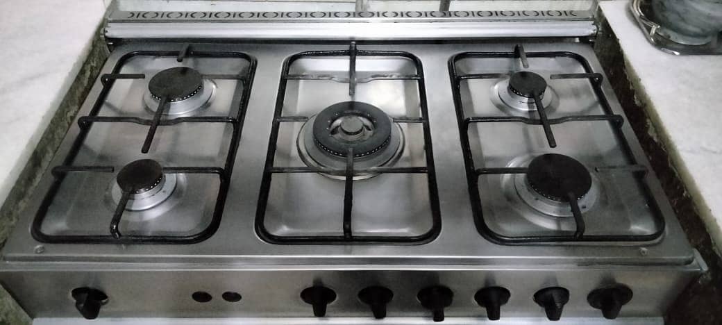 Cooking range 0