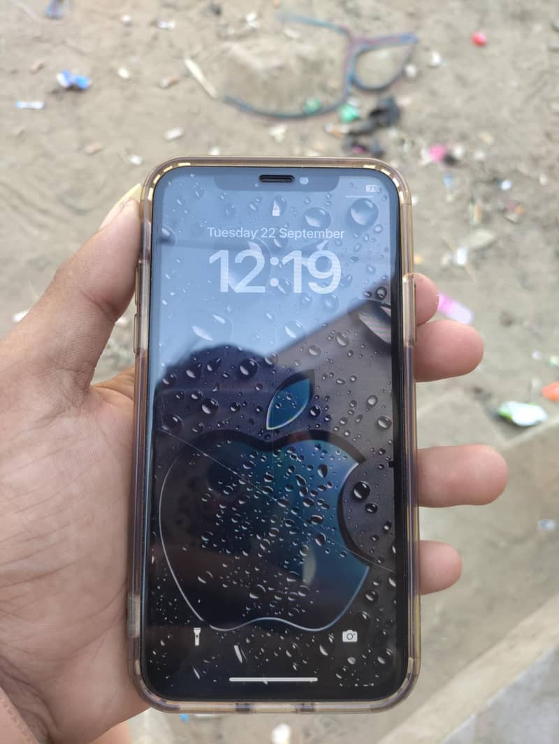 Apple iPhone X 0