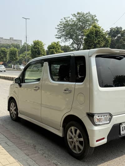 Suzuki Wagon R Stingray 2021