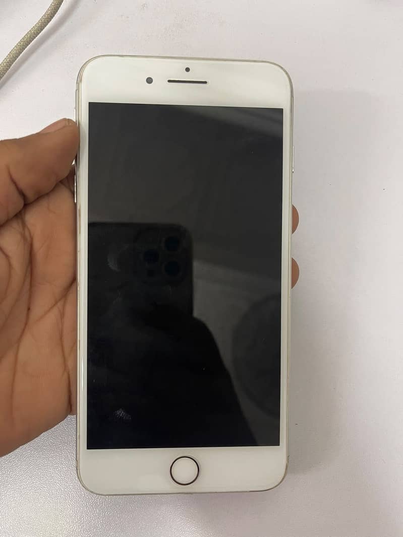 Apple iPhone 8 Plus 7