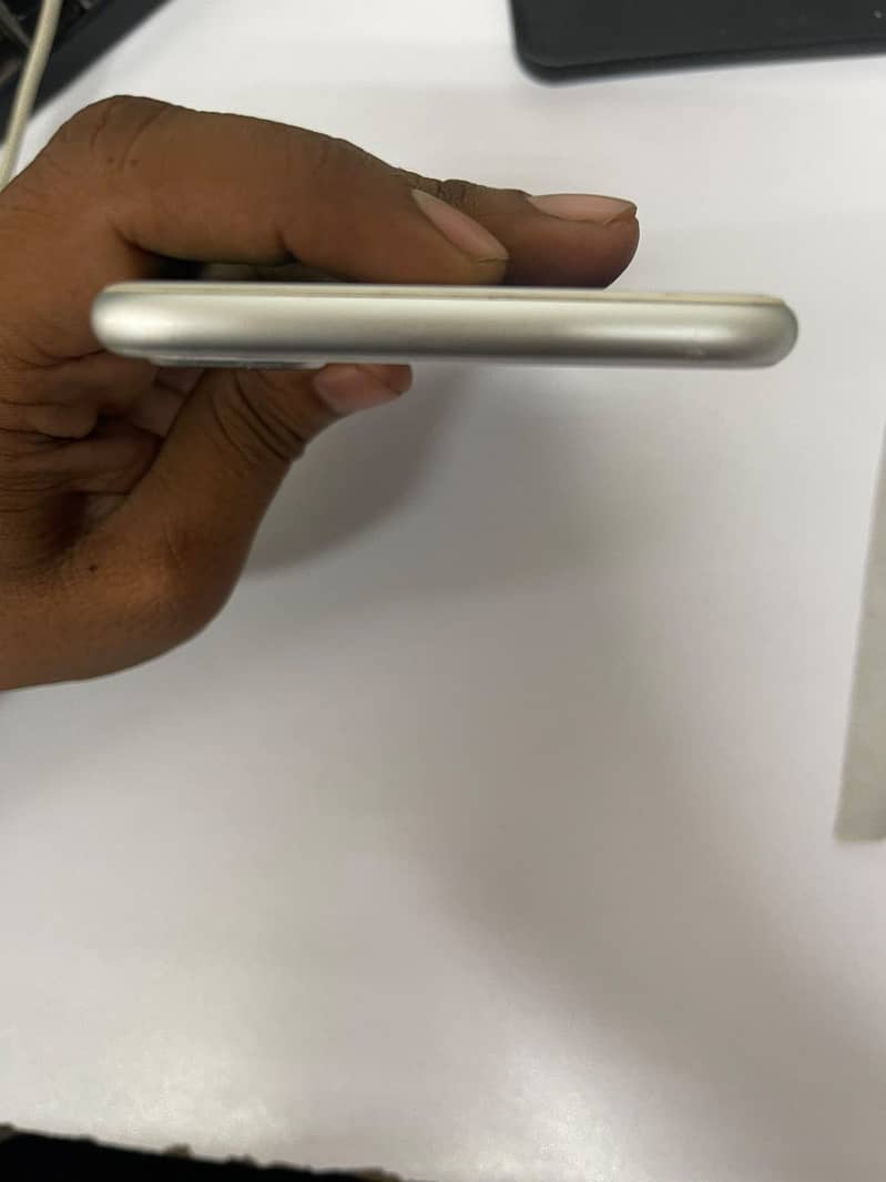 Apple iPhone 8 Plus 8